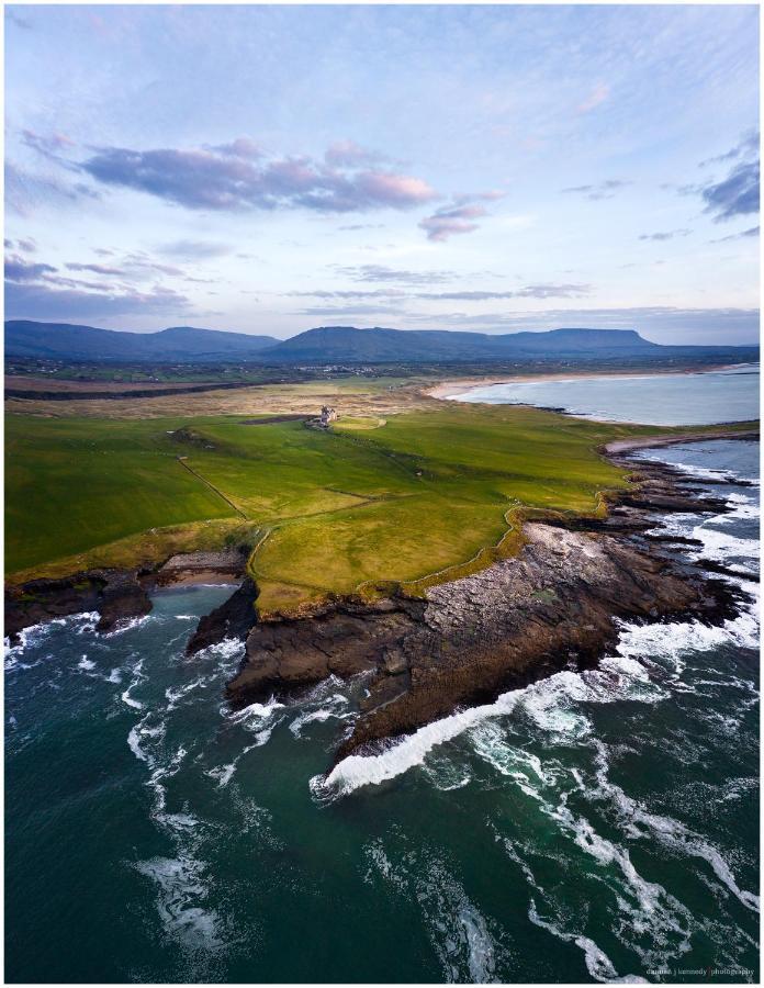 Pebble Beach Holiday Home Ballinphull Exteriör bild