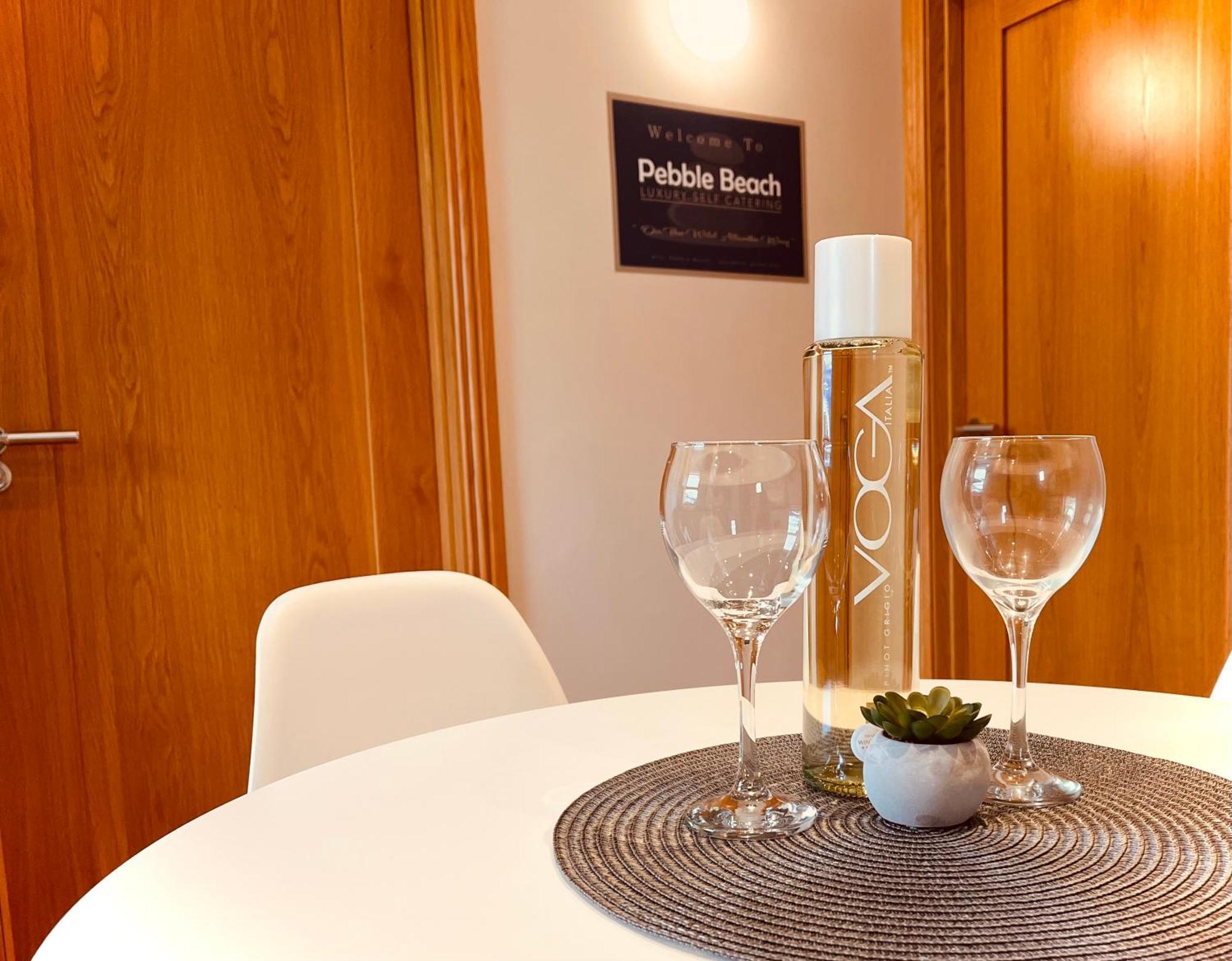 Pebble Beach Holiday Home Ballinphull Exteriör bild